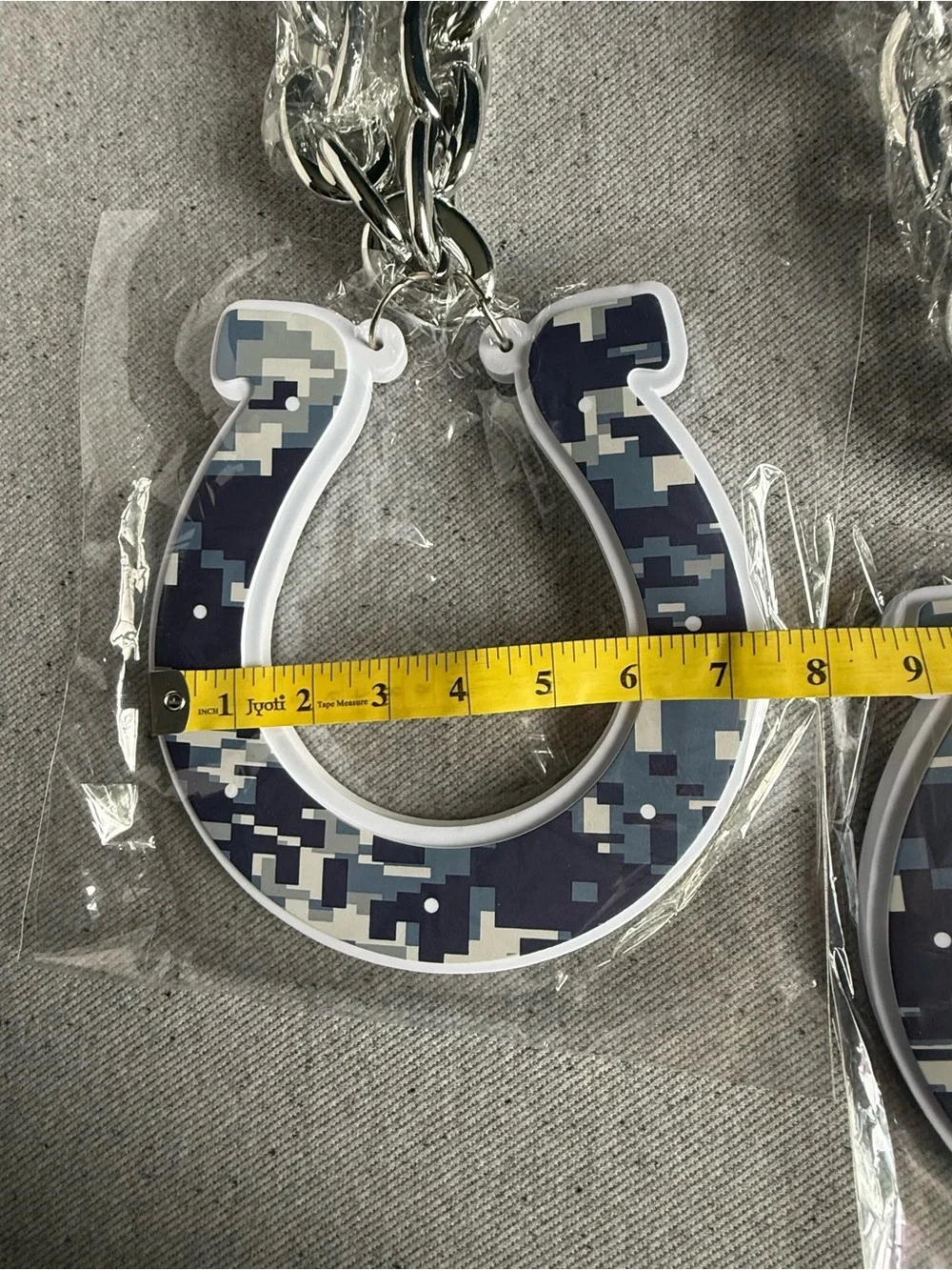 NFL Colts Commemorative Chain & Pendant - set of 2 - Picture 6 of 6
